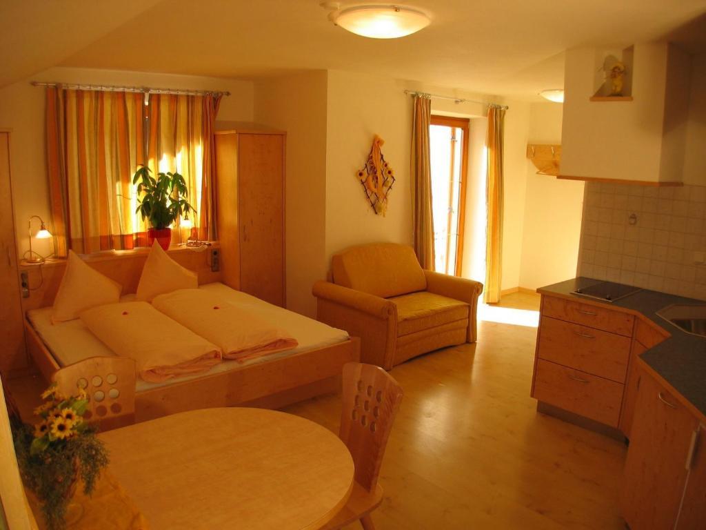 سان فالنتينو أللا موتا Appartement Sunnleitn الغرفة الصورة